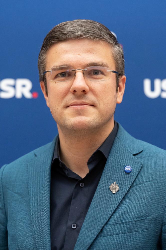 Ambrozie-Irineu DARĂU